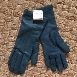 Coach leather gloves