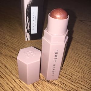 BRAND NEW Fenty Beauty Match Stix in SINAMON