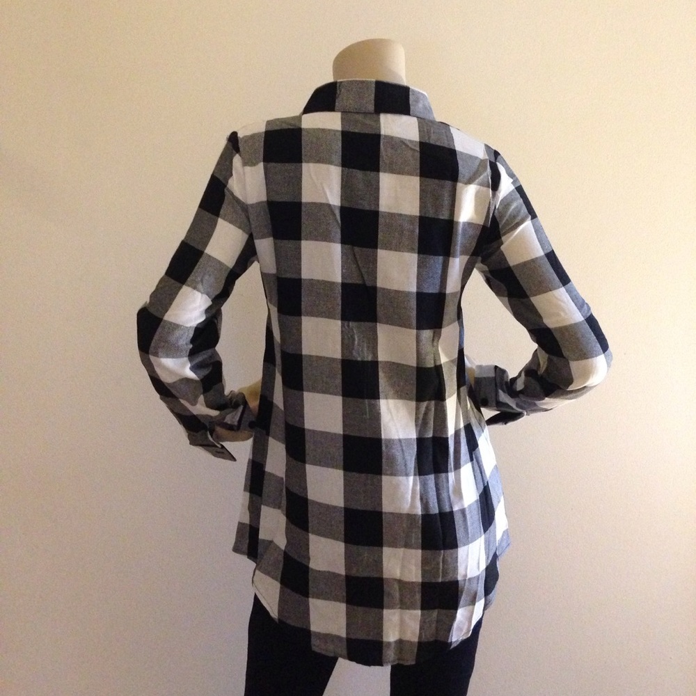 Black And White Flannel tunic top - Picture 3 of 3