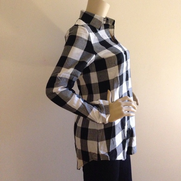 Black And White Flannel tunic top - Picture 2 of 3