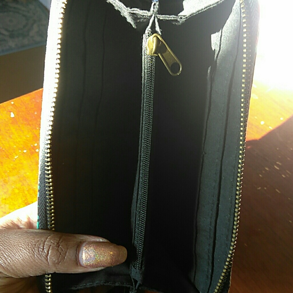 Wallet - Picture 2 of 2
