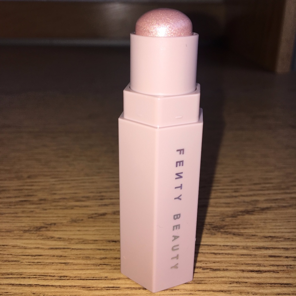 Brand New Fenty Beauty Match Stix in STARSTRUCK