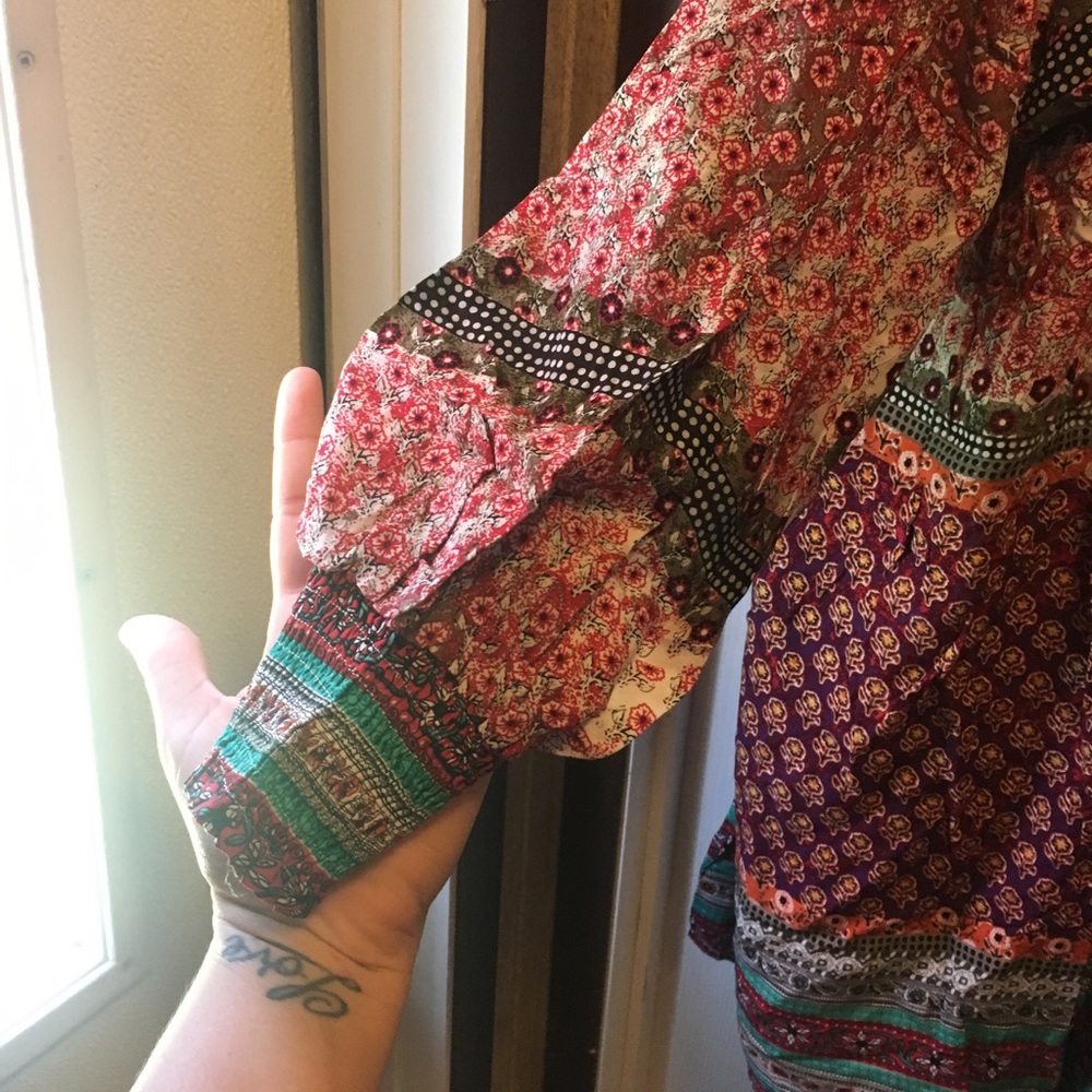 Boho Peasant Top - Picture 2 of 4
