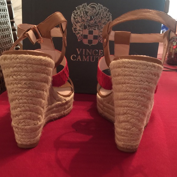 Vince Camuto Wedge Heels - Picture 6 of 8