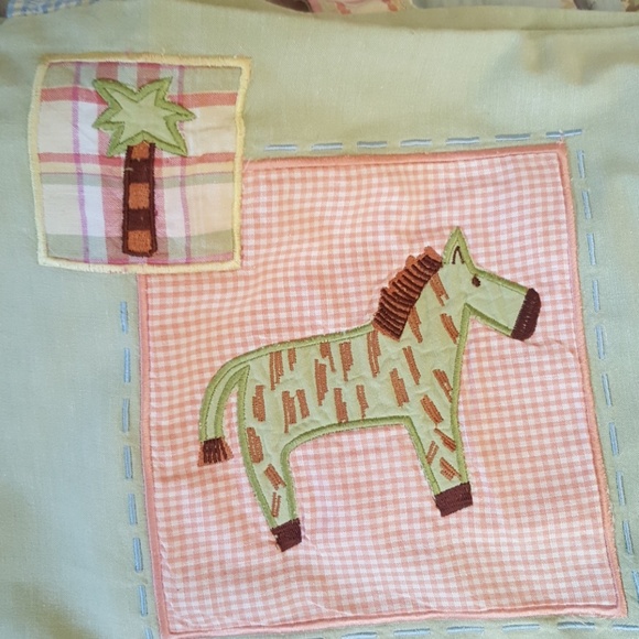 Kids Line Animal Valance - Picture 4 of 6
