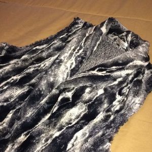 So soft faux fur vest