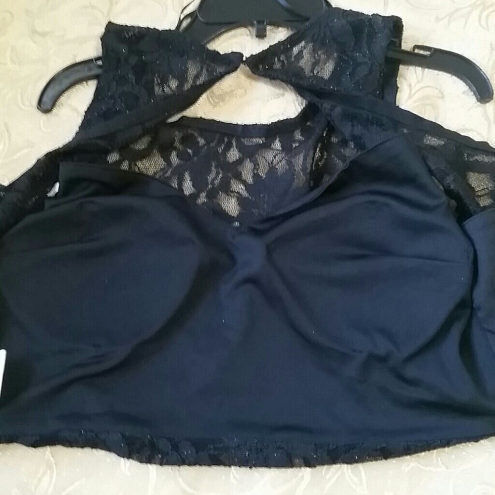 New Womens Short Top Black Sz 9 Sexy & Formal - Picture 3 of 6