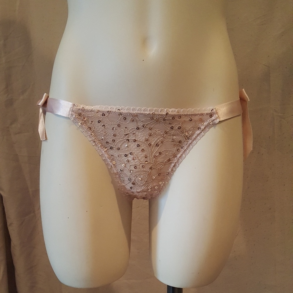 H&M Sequin & Bows Thong
