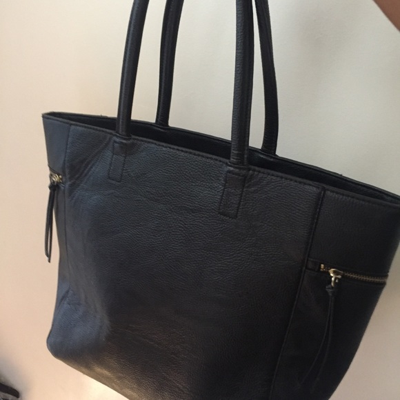 Purse - Picture 2 of 7