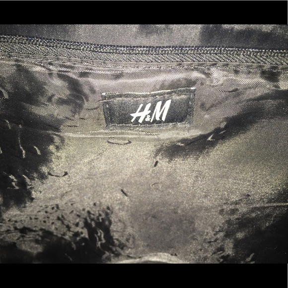 Purse - Picture 5 of 7