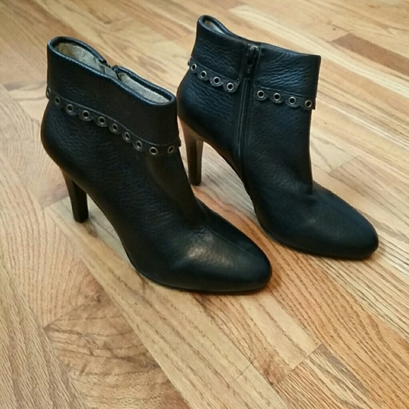 Michael Kors - Picture 1 of 6