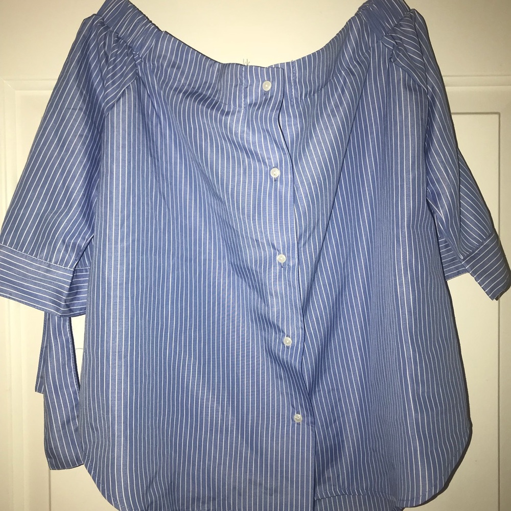 Fashion Nova off the shoulder