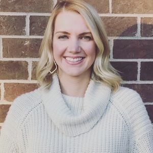 Meet your Posher, Andrea