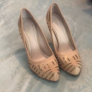 BCBG 4 inch heels