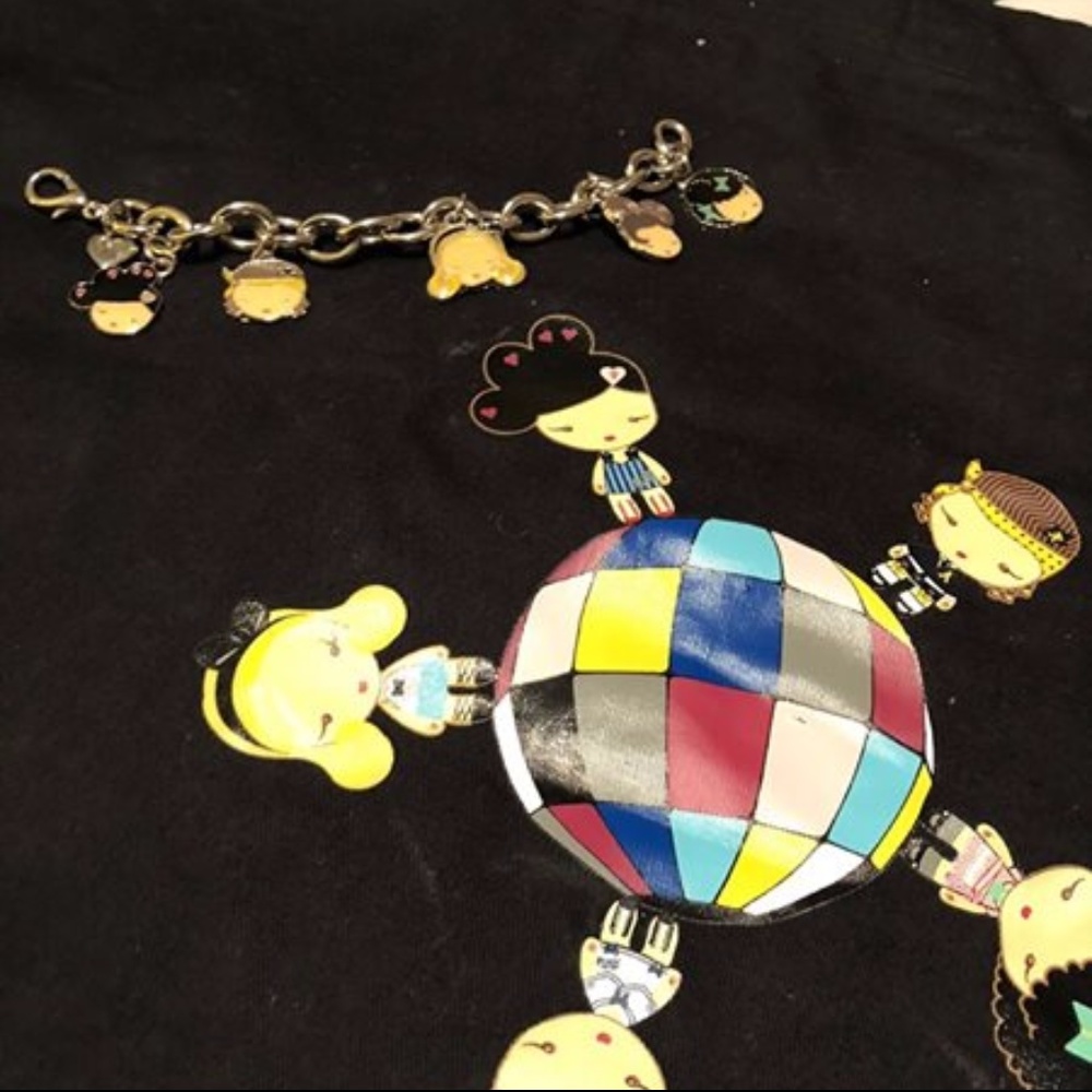 Harajuku Lovers Bracelet and Fragrance Tote