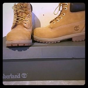 Children/ infant timberlands