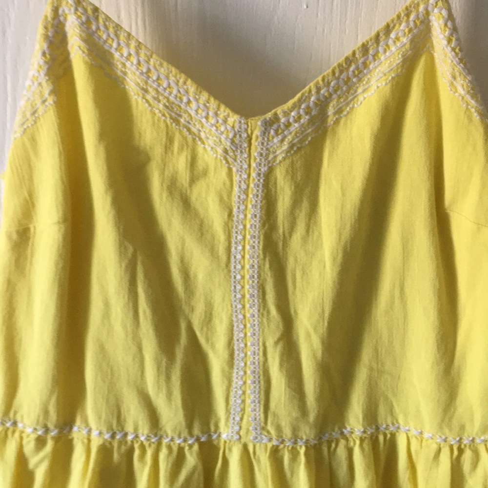 The Perfect Summer Dress - Picture 2 of 3