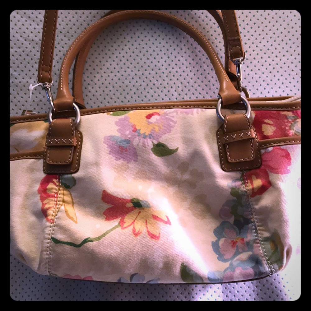 Relic Hailey Shoulder Bag
