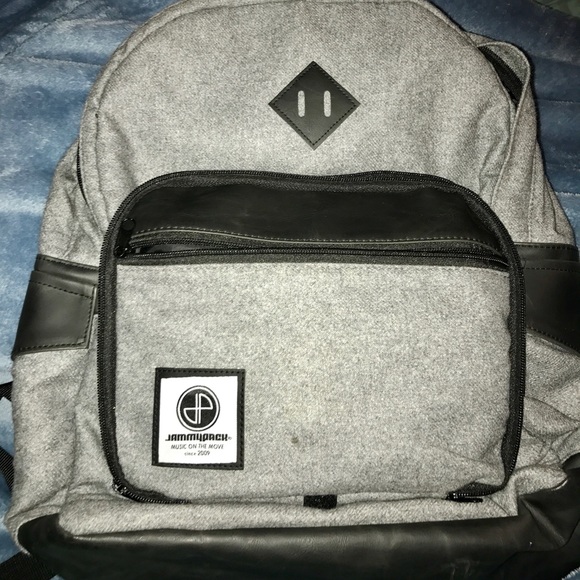 Jammy Pack Speaker back pack ❌SOLD❌ - Picture 2 of 7