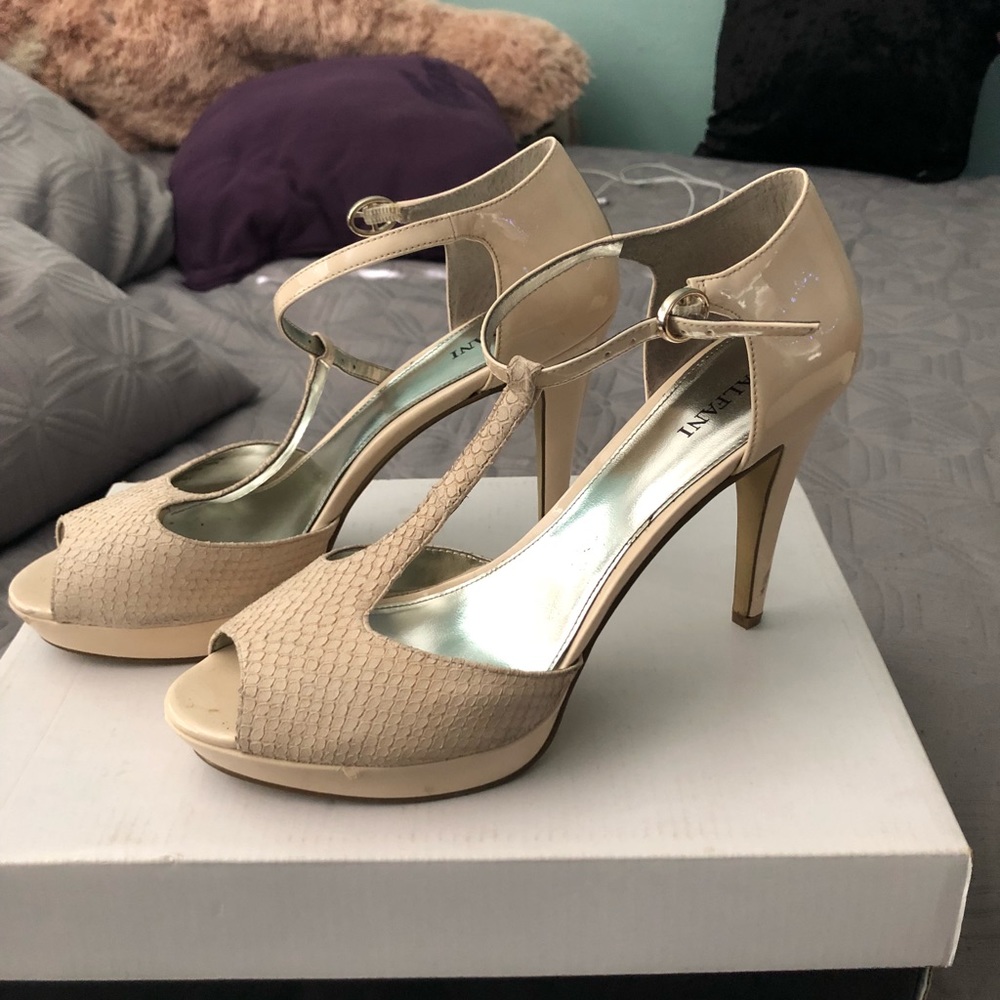 Elegant heels