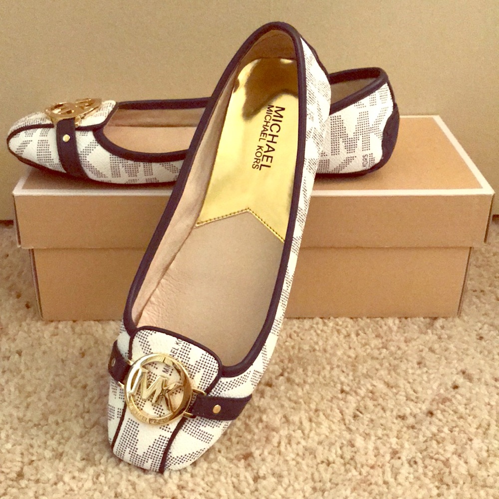 Michael Kors flats