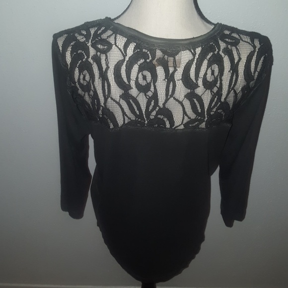 Dantelle Charcoal 3/4 sleeve top size L. - Picture 2 of 6