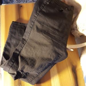 Soft Black Distressed Skinny Jean
