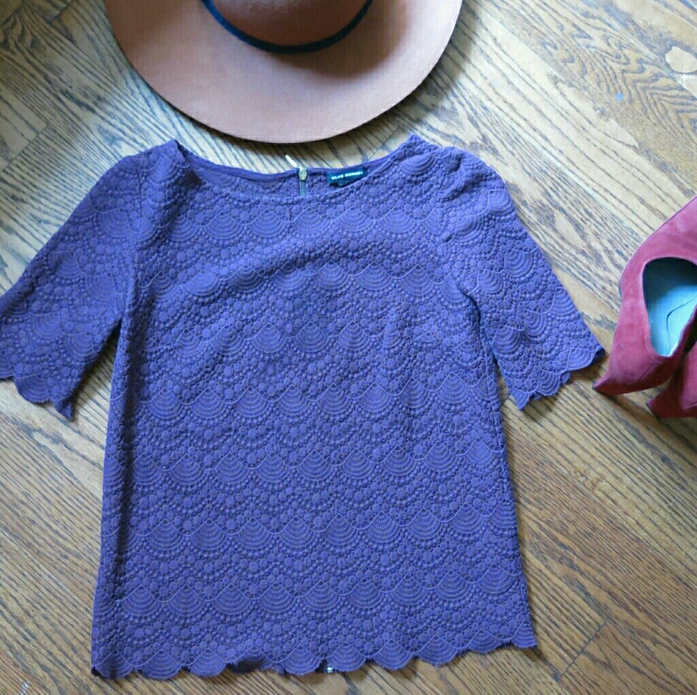 Host pick💞Purple lace top Club Monaco Size Small