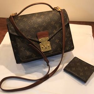 **1 HOUR SALE**Authentic Louis Vuitton handbag