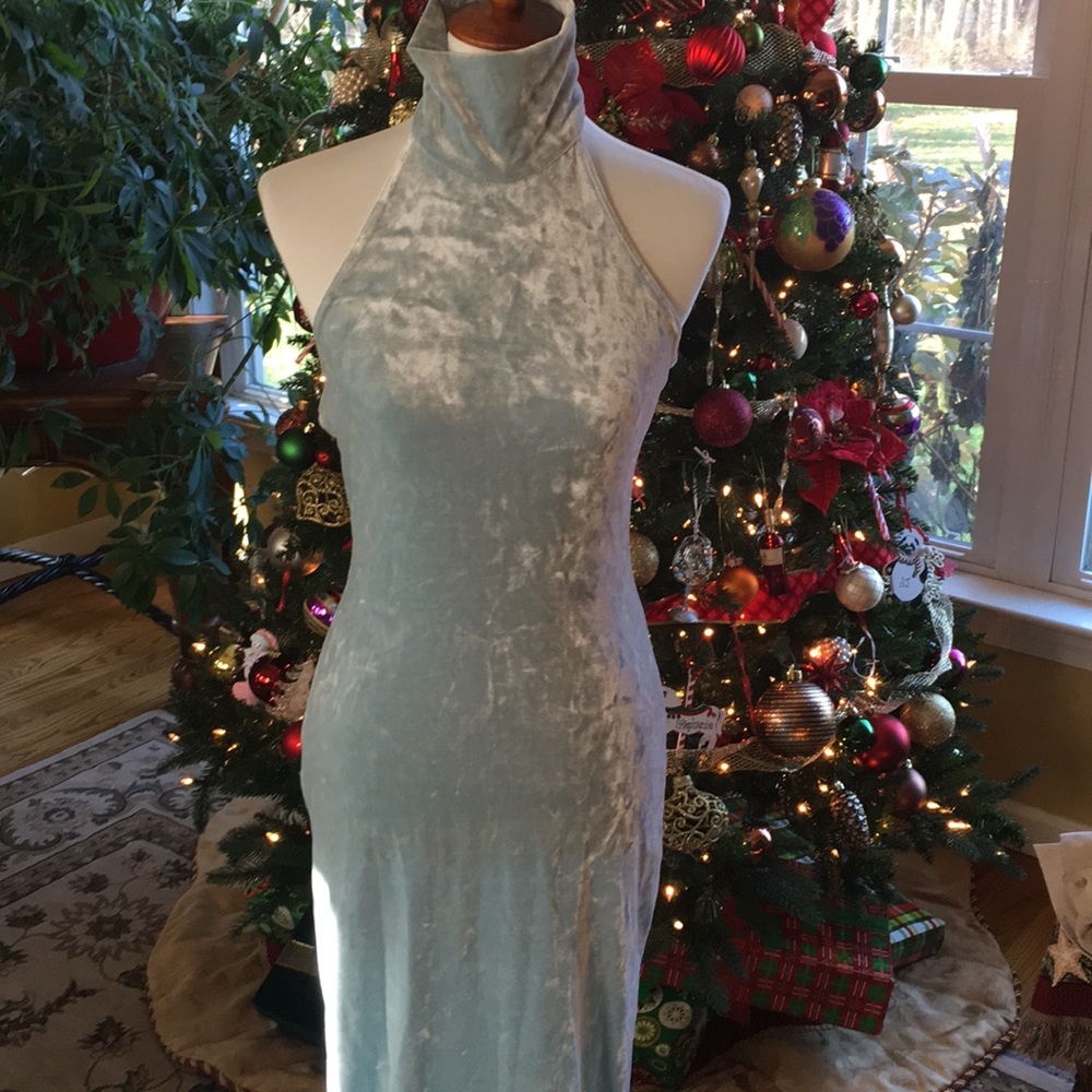 Gorgeous crushed velvet gown