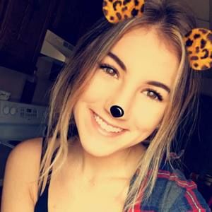 Meet your Posher, Alicia