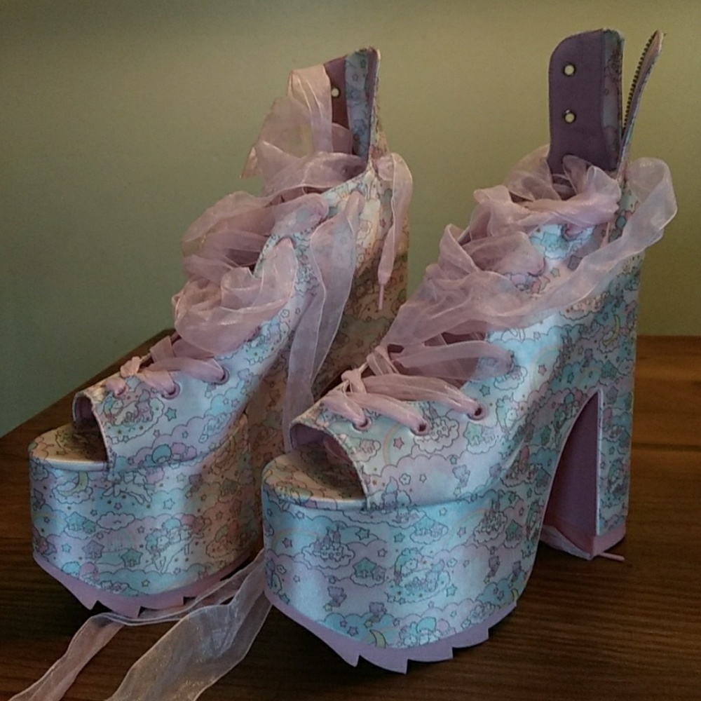YRU Ballet Bae platform shoes