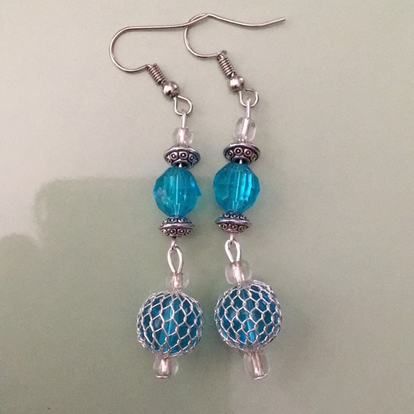 handmade Jewelry - !SOLD!Blue handmade earrings, necklace & bracelet