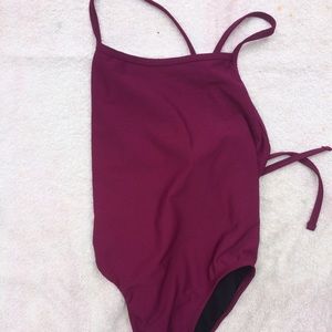 Jolyn Dayno 2 Tie-back onesie