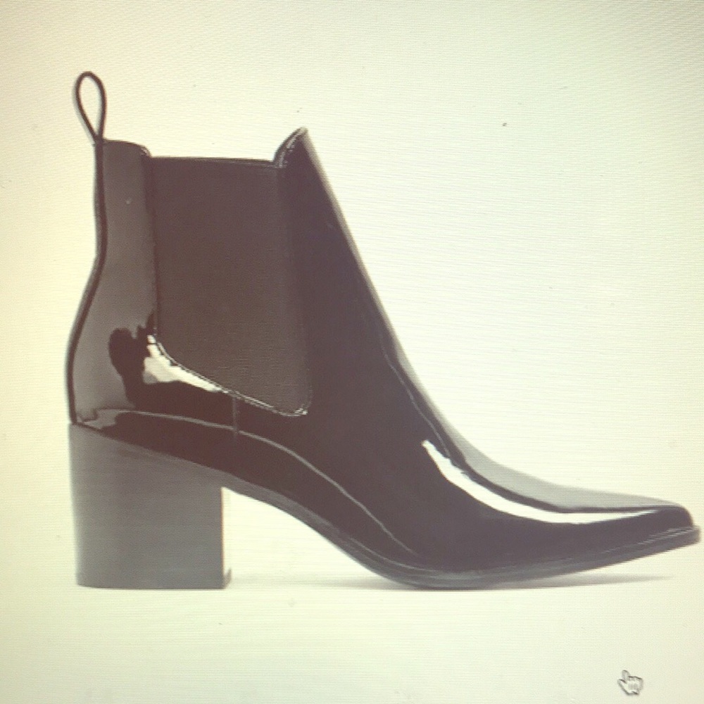 ALDO Patent Leather ankle boots. ‼️NEVER WORN‼️