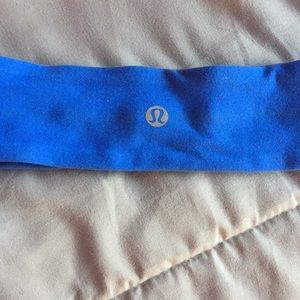 Lululemon royal blue thick velvet headband