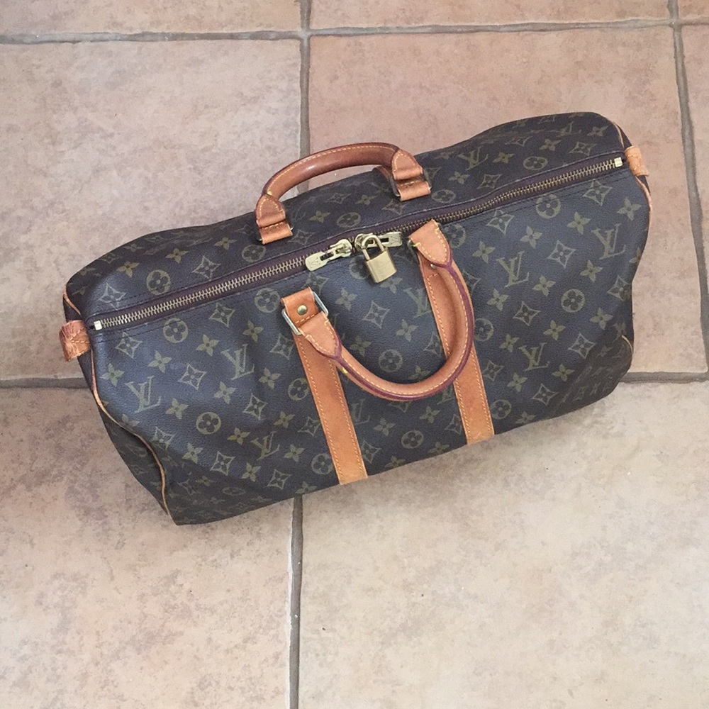 ✨HP✨Authentic LV Keepall 45