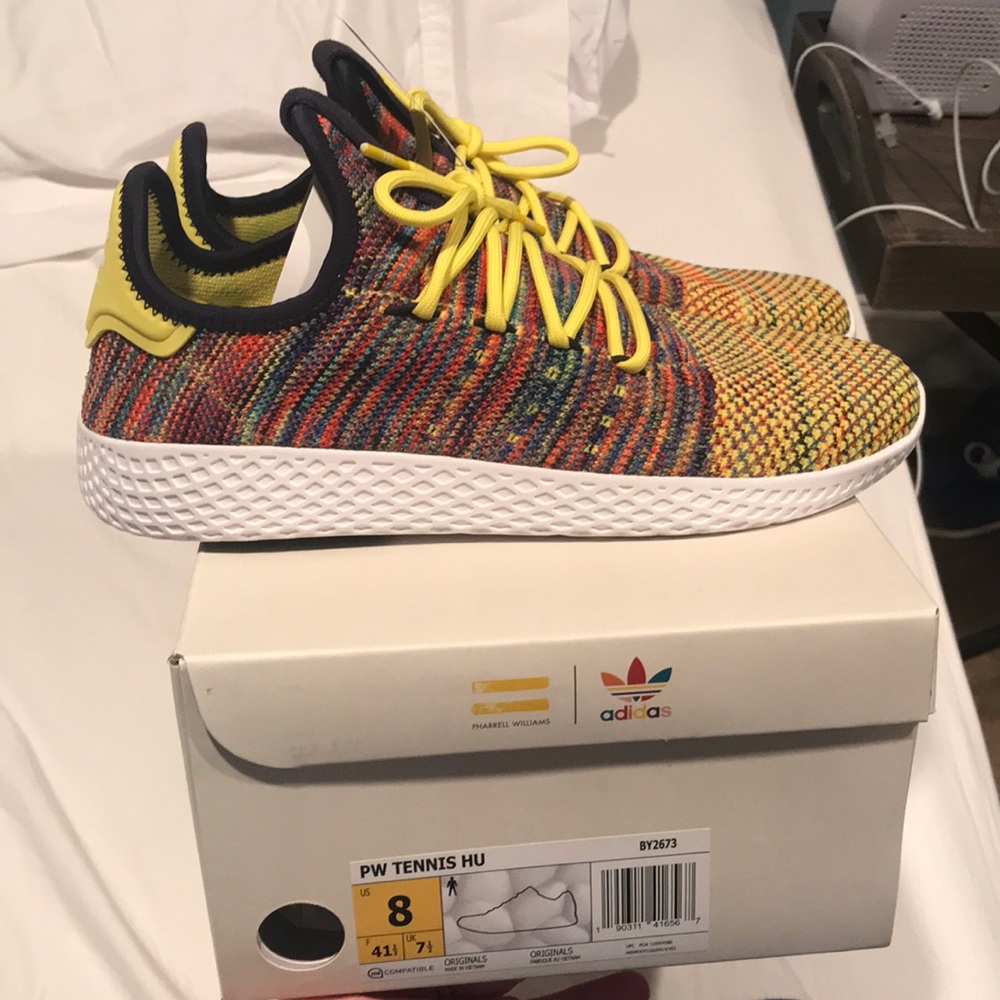 PHARRELL WILLIAMS TENNIS HU SHOES