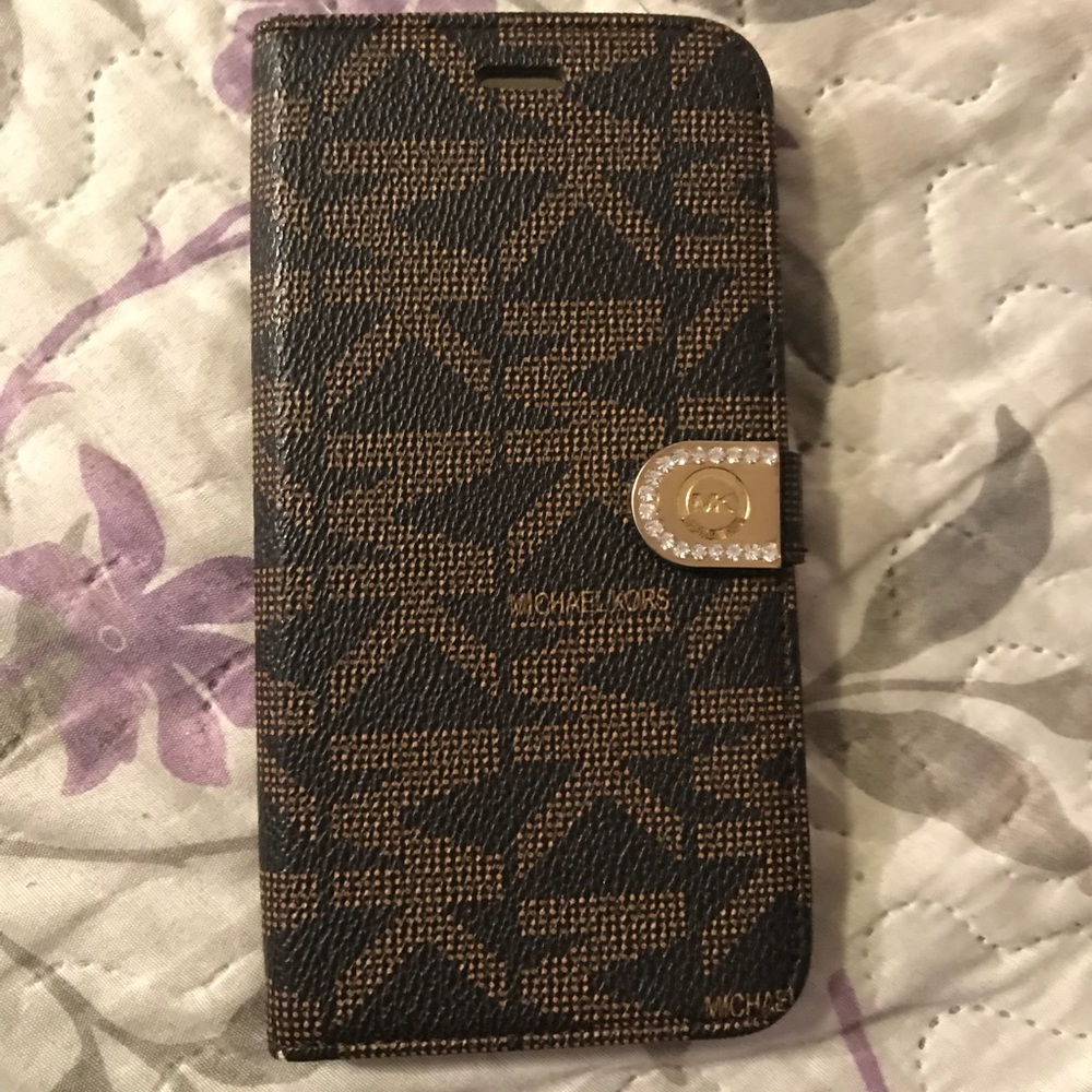 Michael Kors Wallet Case SOLD