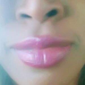 Meet your Posher, Ashadeofthesame