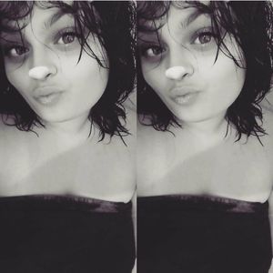 Meet your Posher, Thalia