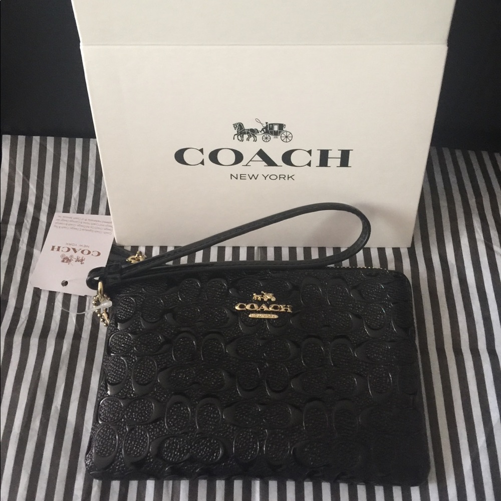 Coach Corner zip wristlet