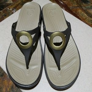 Woman's Croc Sandals.