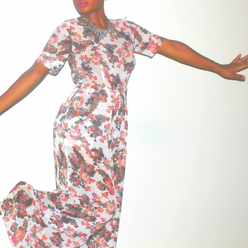 🌺Forever 21 Floral Jumpsuit🌺