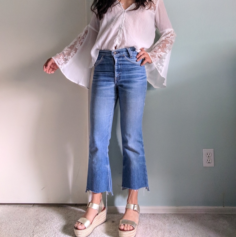 Vintage Flared Cropped Levis