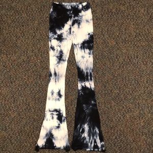 American eagle tie dye flare leggings