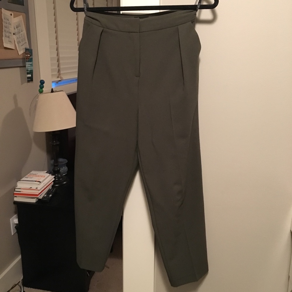Top Shop High-waisted Olive Slack Capris