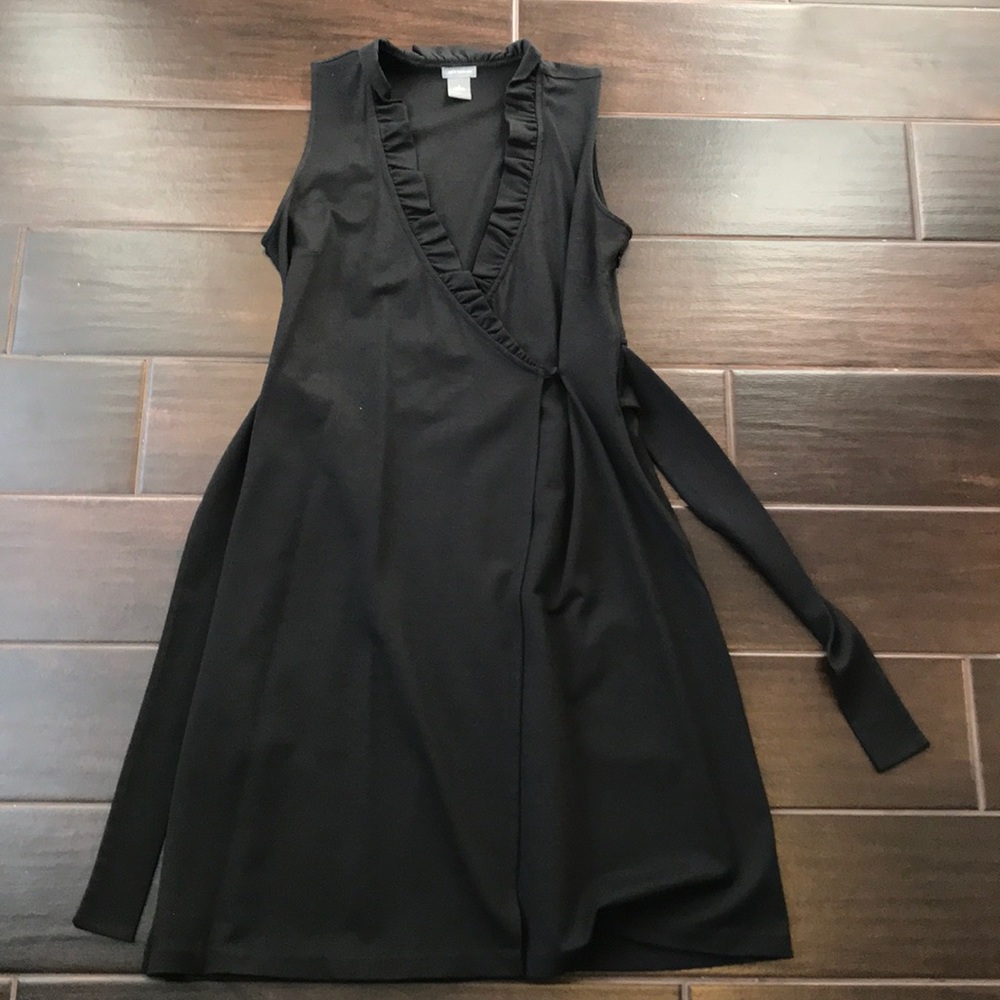 Black Ann Taylor Size 6