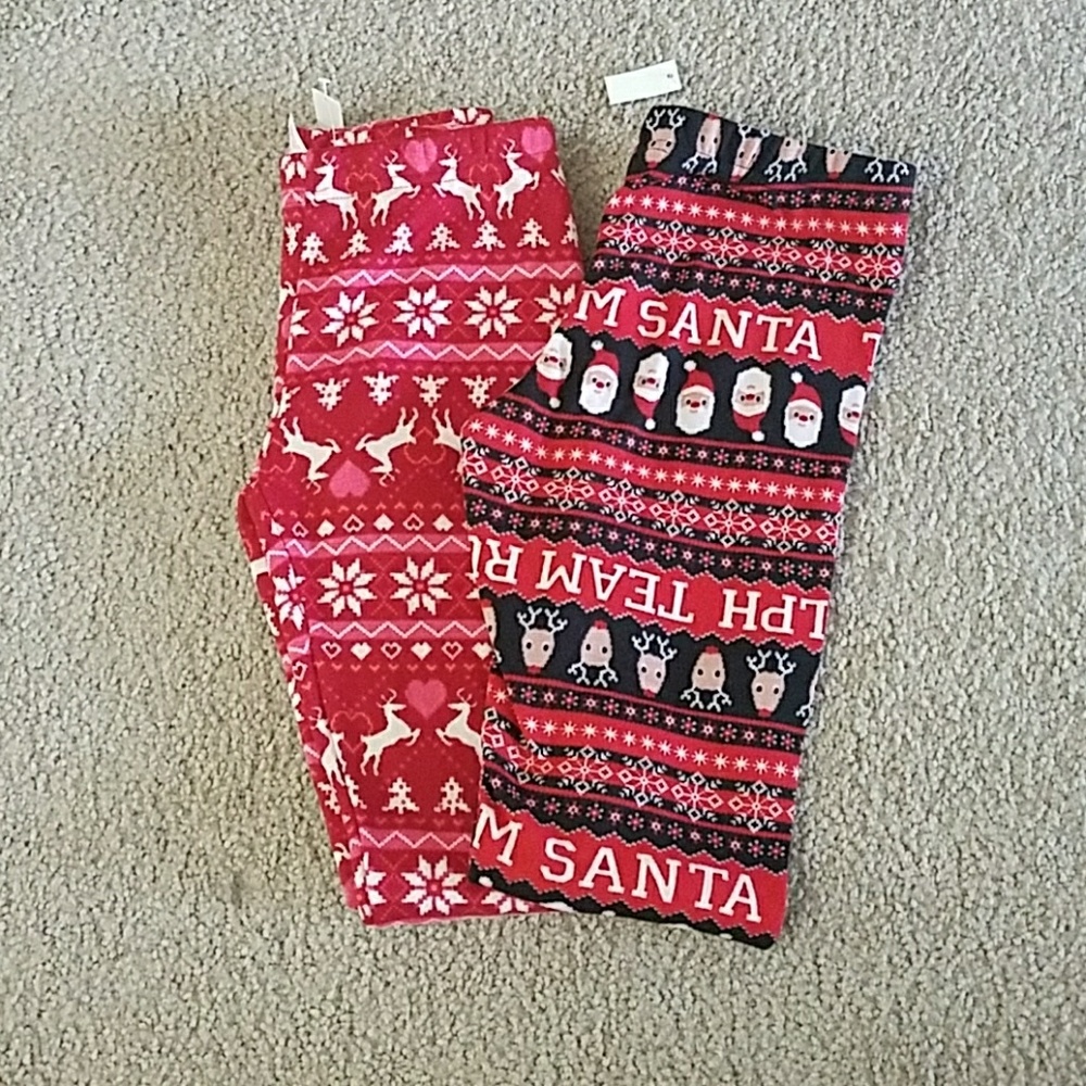 NWT ❤ HOLIDAY leggings SET OF 2