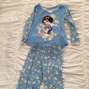 Snow White PJS